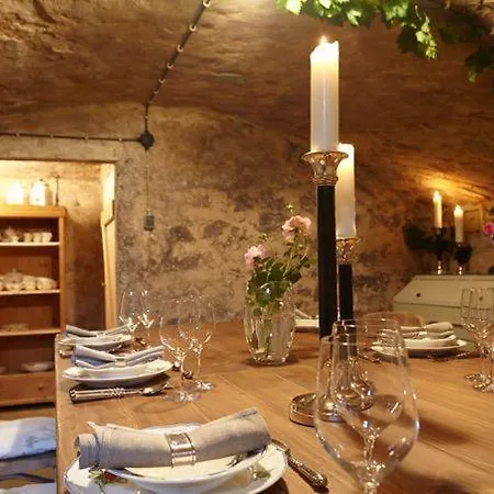 Hotel Gaestehaus Schoenitz 4*